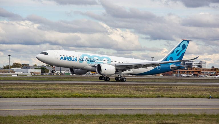 airbus a330 800 first landing